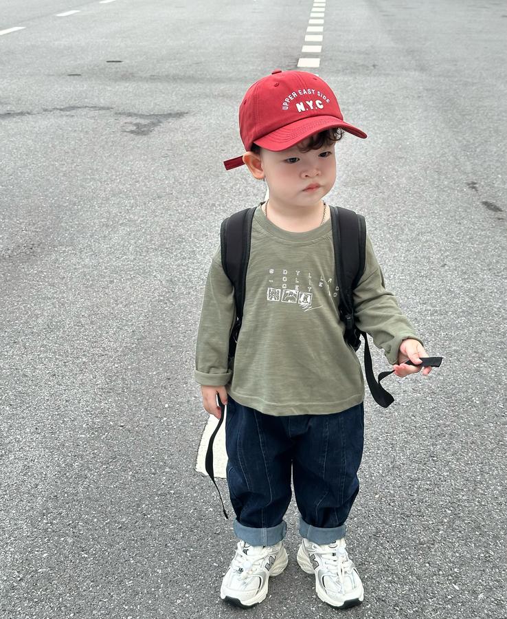 A2138- ái dài tay in chữ 3 ô vuông