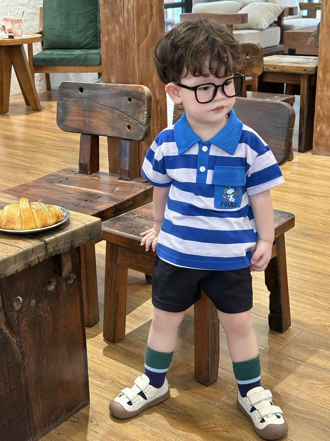 SB2228- bộ polo sọc ngang túi ngực in chó polka