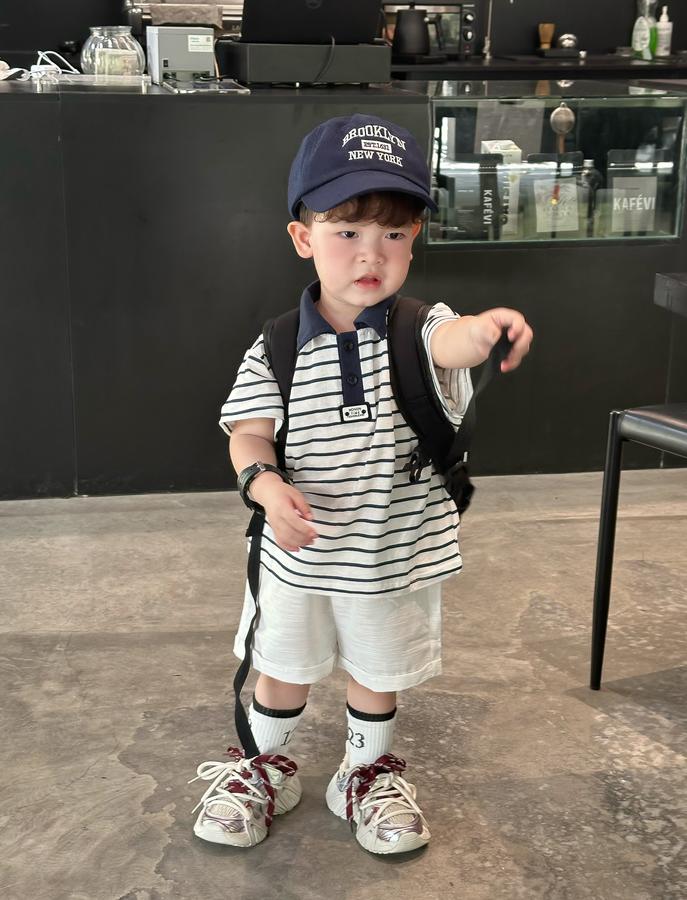 A1844- áo polo kẻ