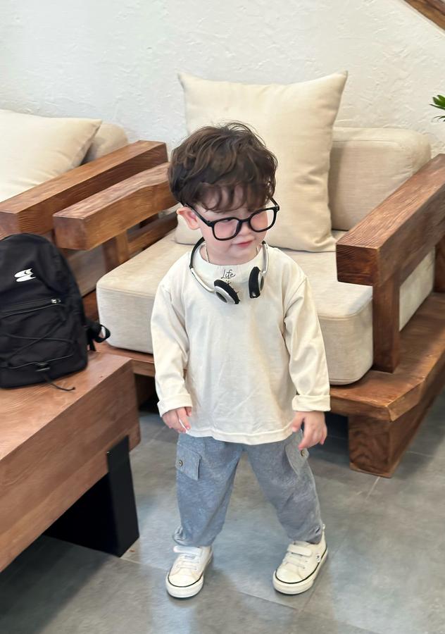 SB2073- bộ dài tay in life is better