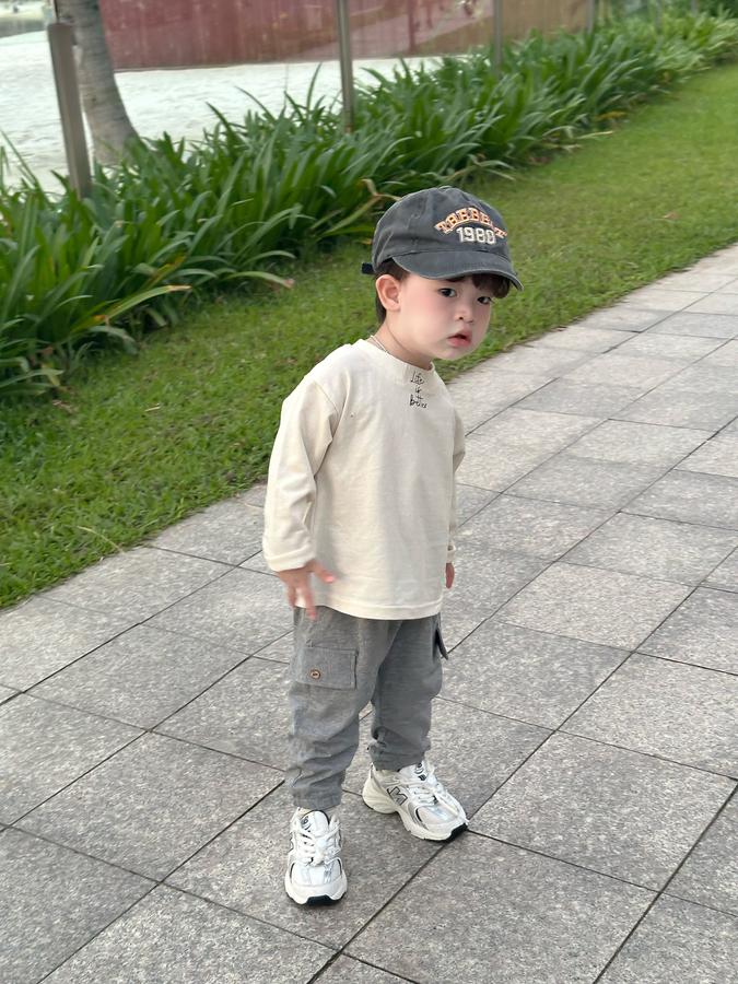 SB2073- bộ dài tay in life is better