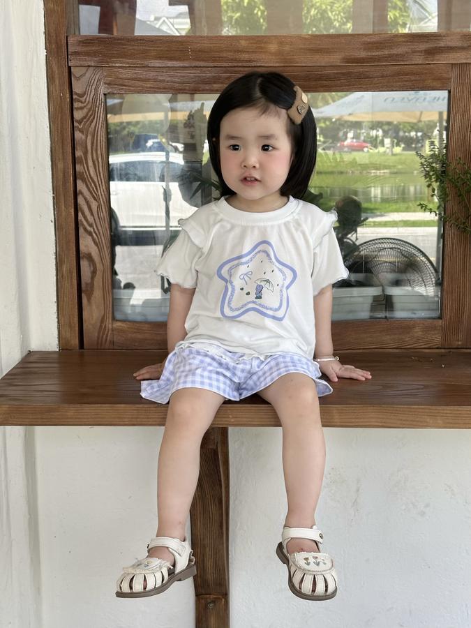 SB2450- bộ cộc tay đính sao kẻ phối quần kẻ