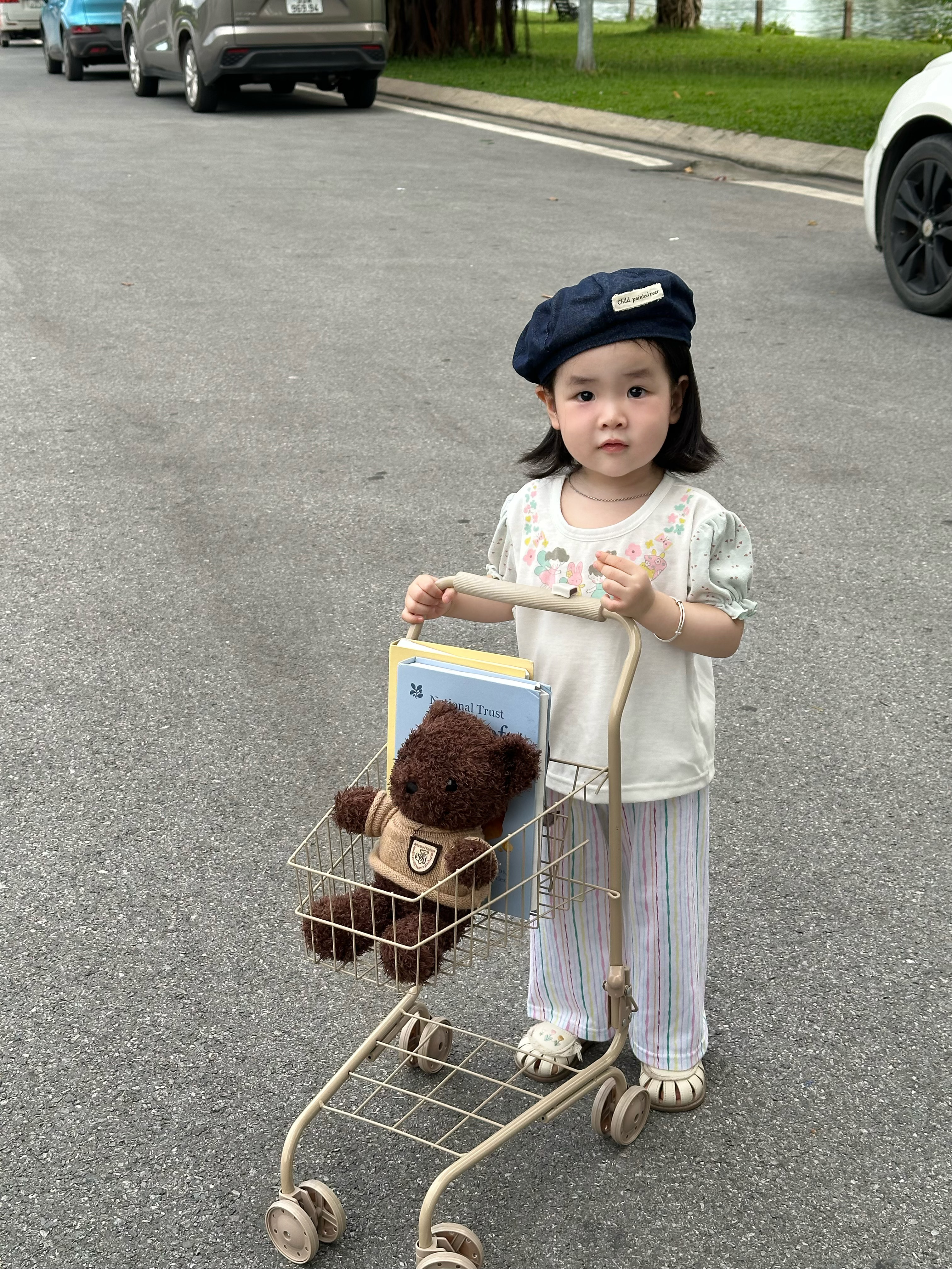 Bộ cộc tay quần lửng kẻ phối tay bi tim in bé gái, hoa, thỏ cổ