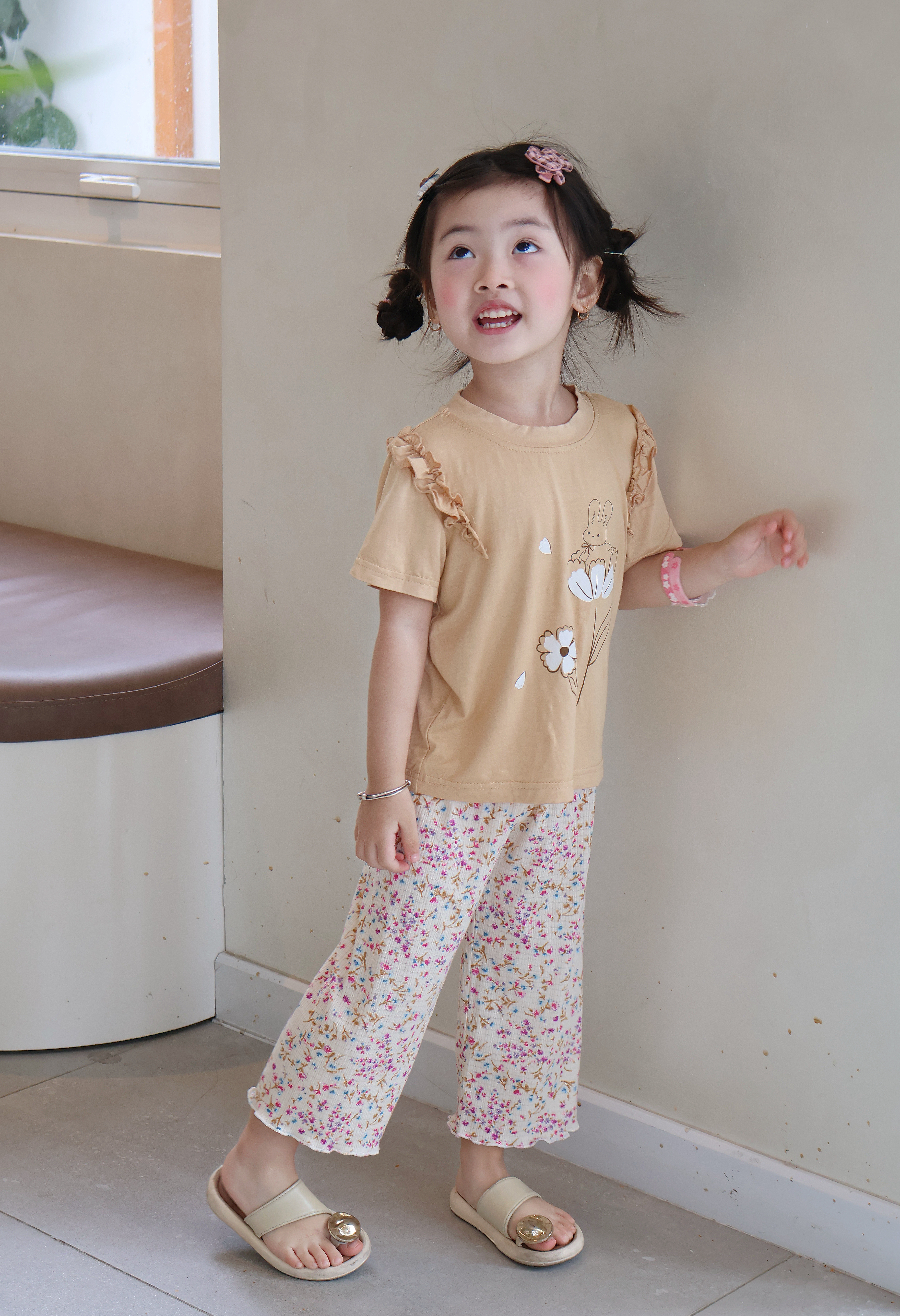 Bộ dài quần lỡ bé gái không cổ