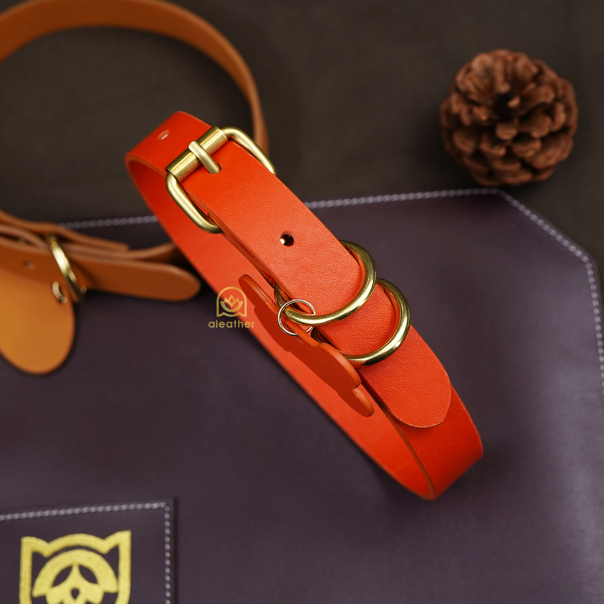 Product image - Vòng cổ da bò Ý mẫu cơ bản