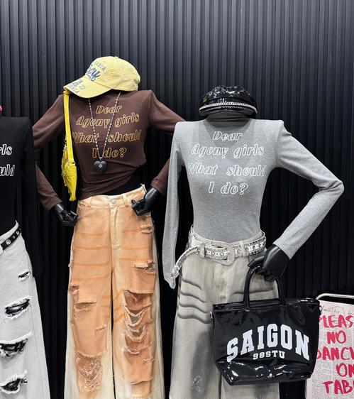 Product image - áo cổ 3p chữ ngực