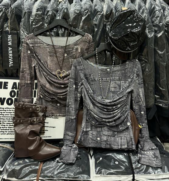 Product image - Áo Lưới Mỏng In Túi Trễ Vai