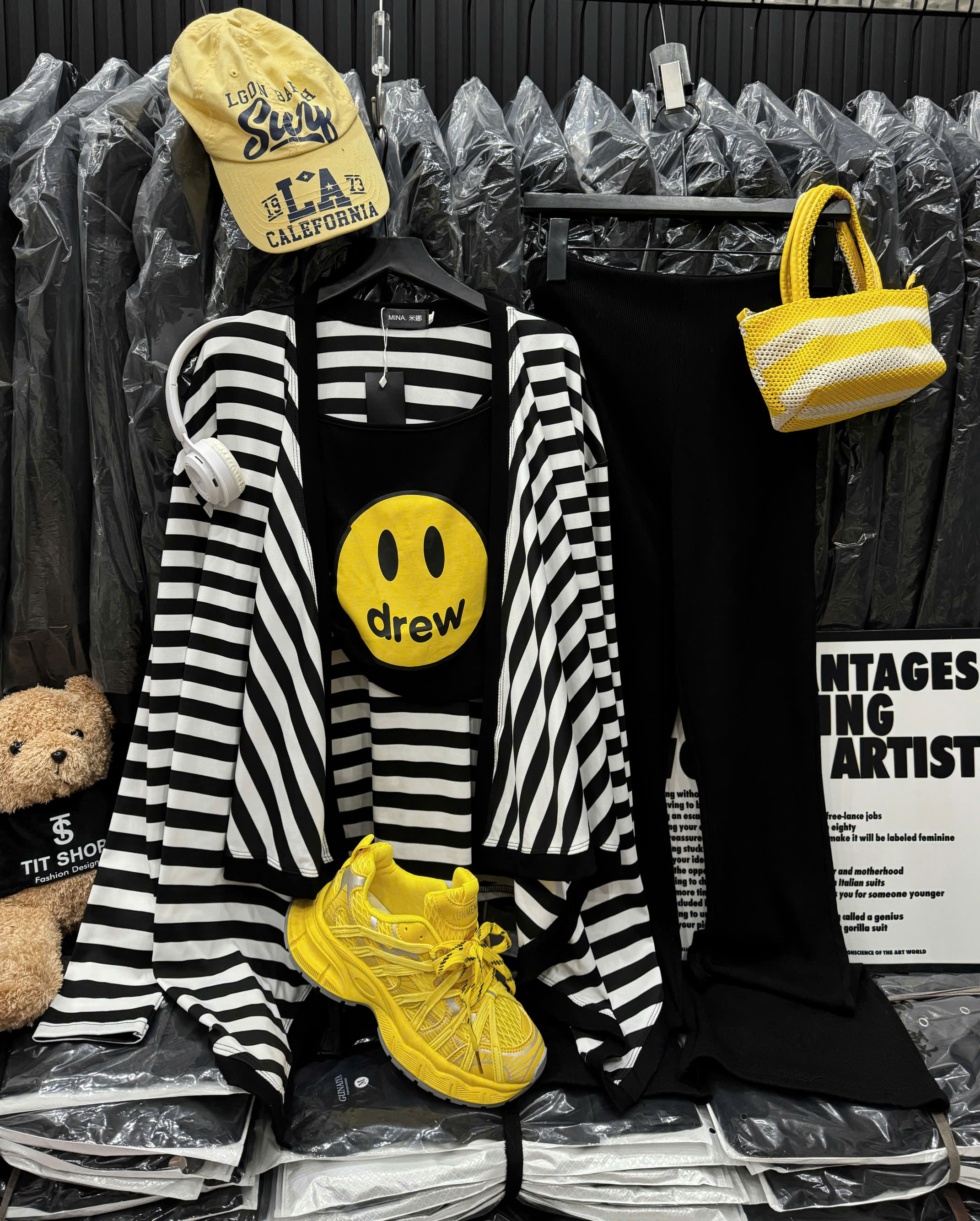 Product image - Set 3m Mặt Cười Mix Quần Ống Loe