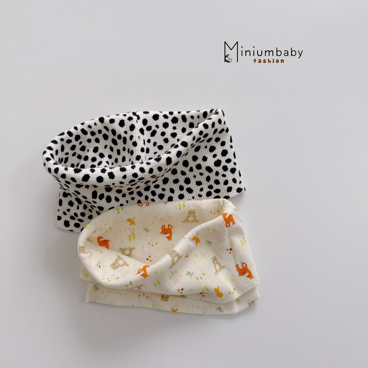 KO1804-khăn ống cho bé yêu bi trắng