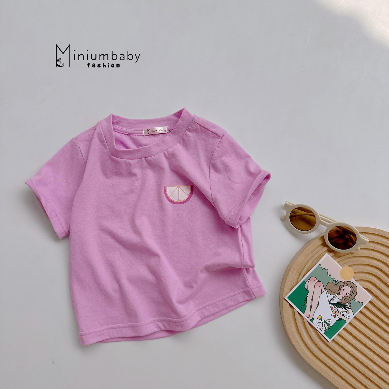 A1502- áo  cộc tay in logo hoa quả ngực tím đậm