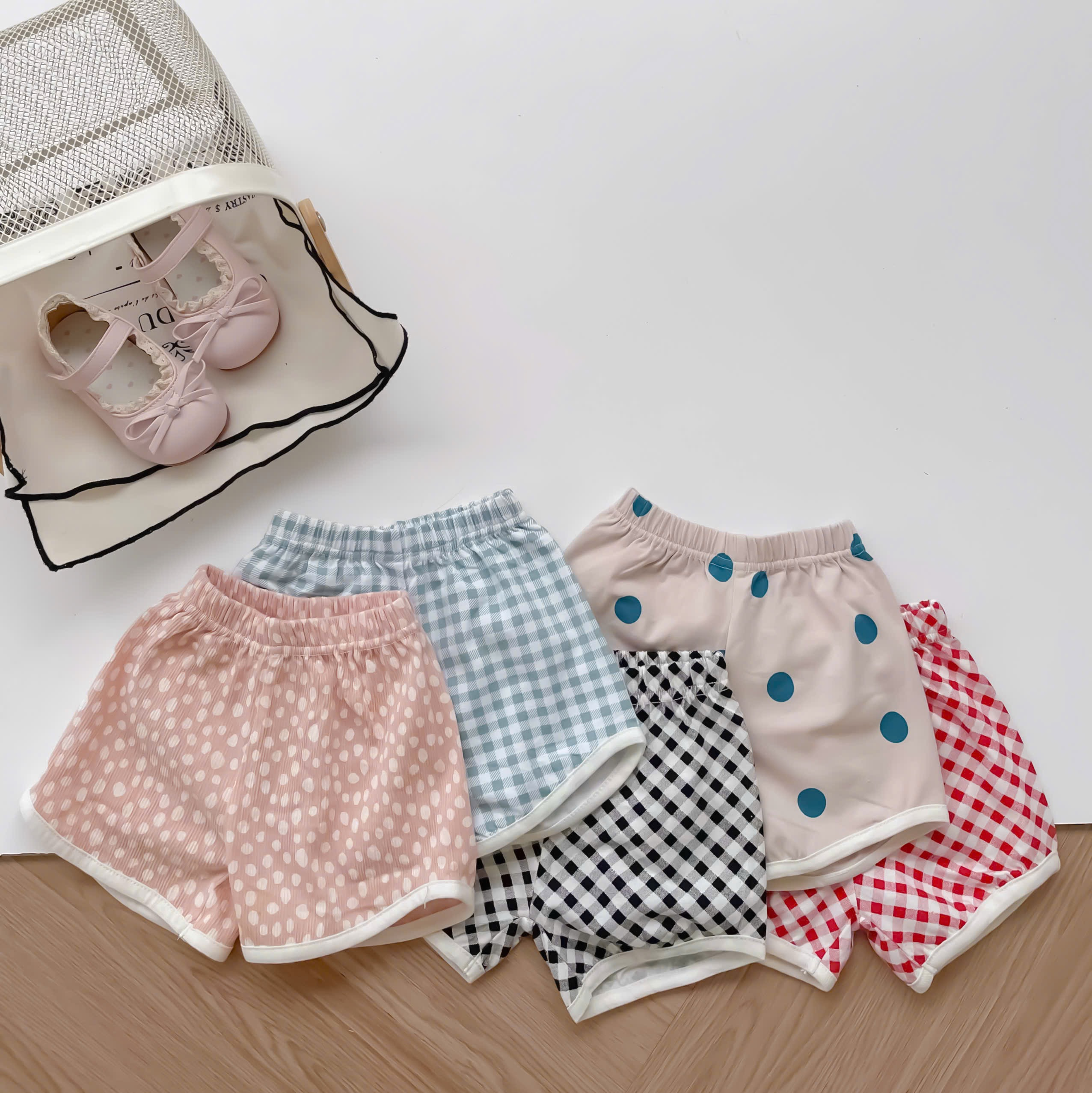 QC1591- quần đùi họa tiết cho bé bé gái