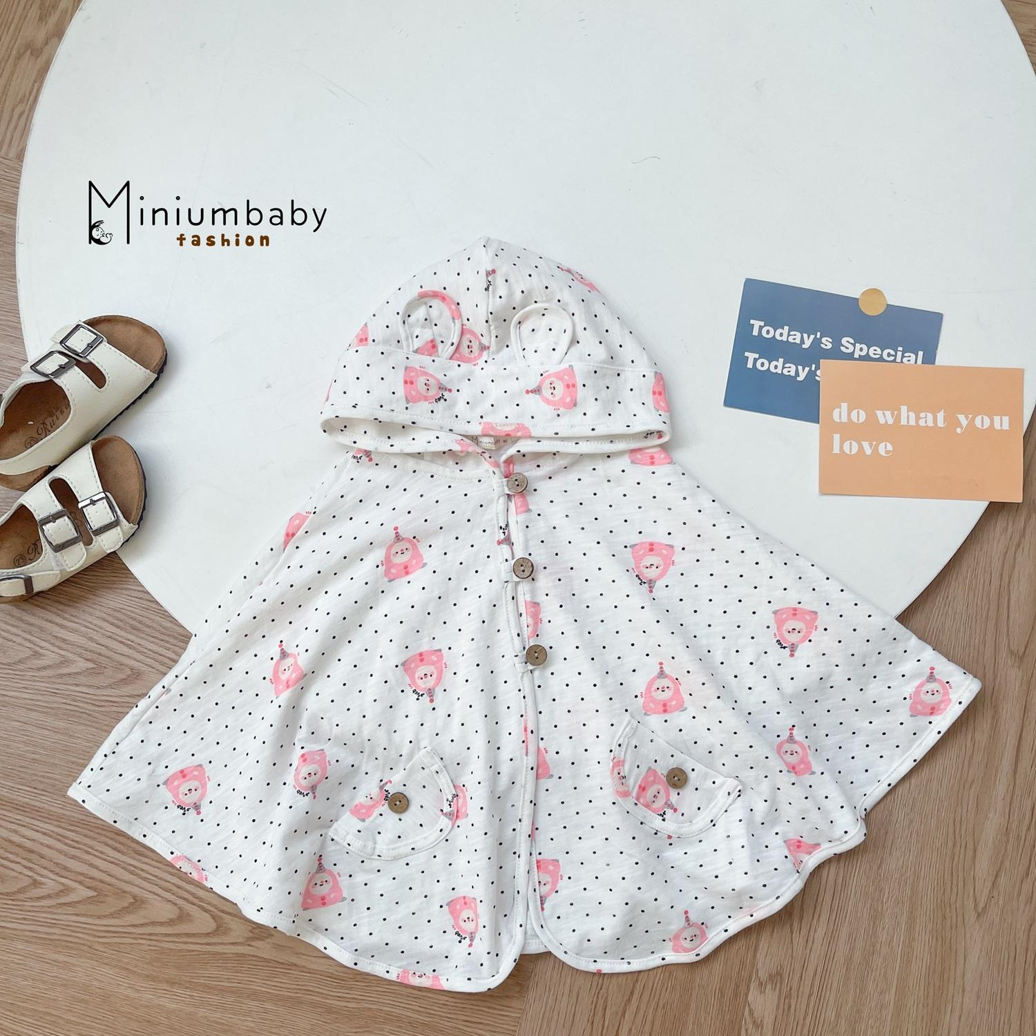 Áo choàng cánh dơi thu đông mỏng bi trắng