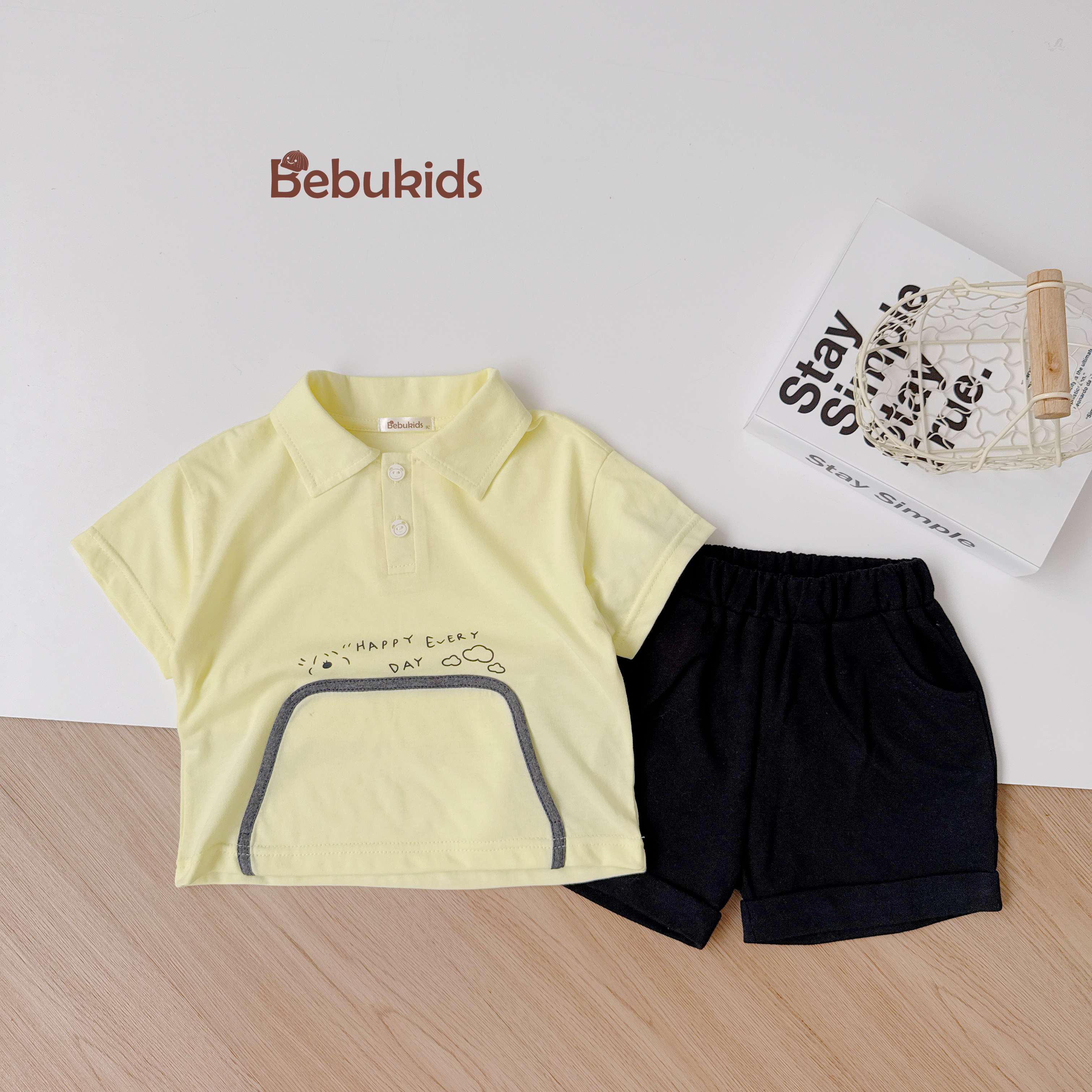 SB2266- bộ polo túi giữa bo viền túi vàng