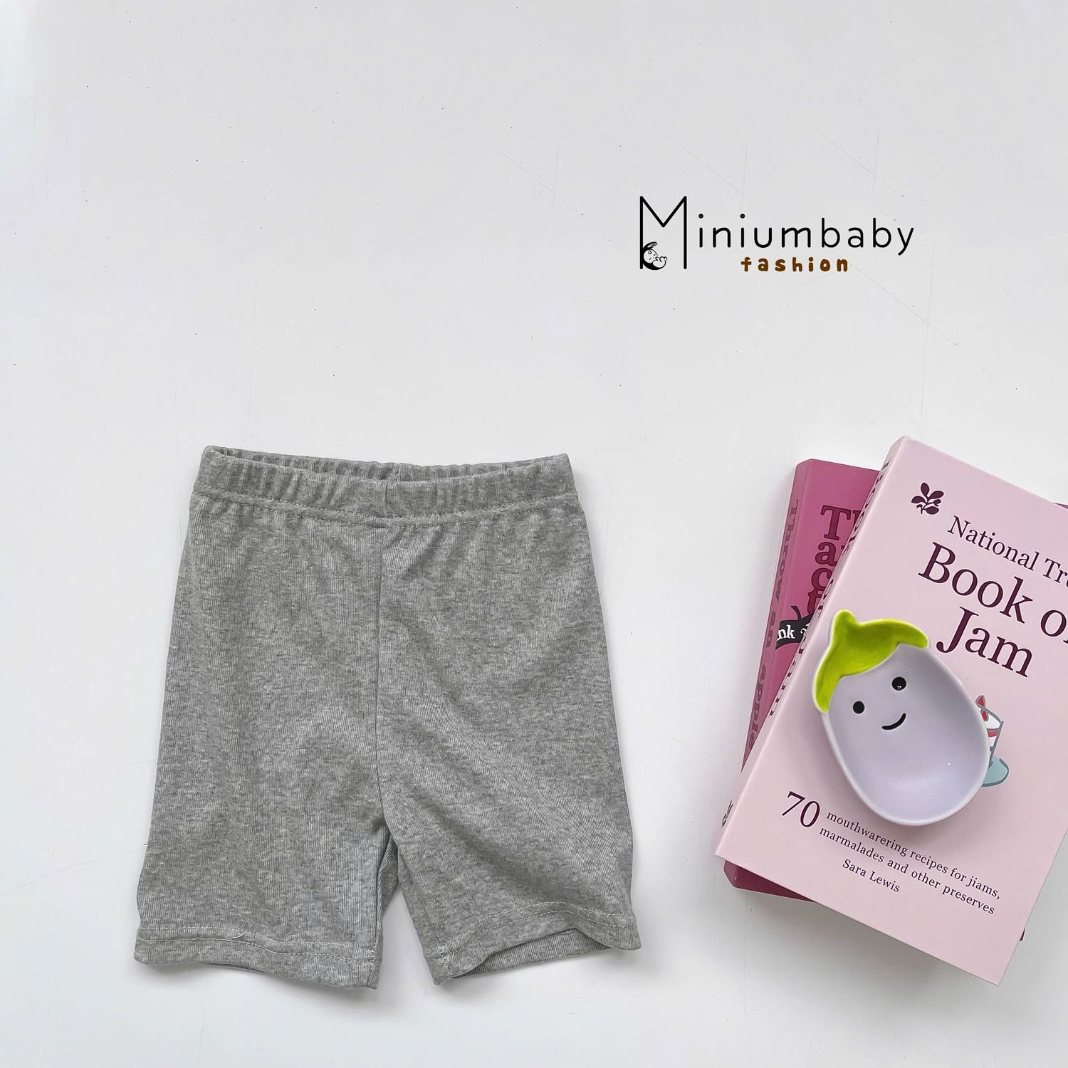 QC1555-quần đùi legging bé gái ghi