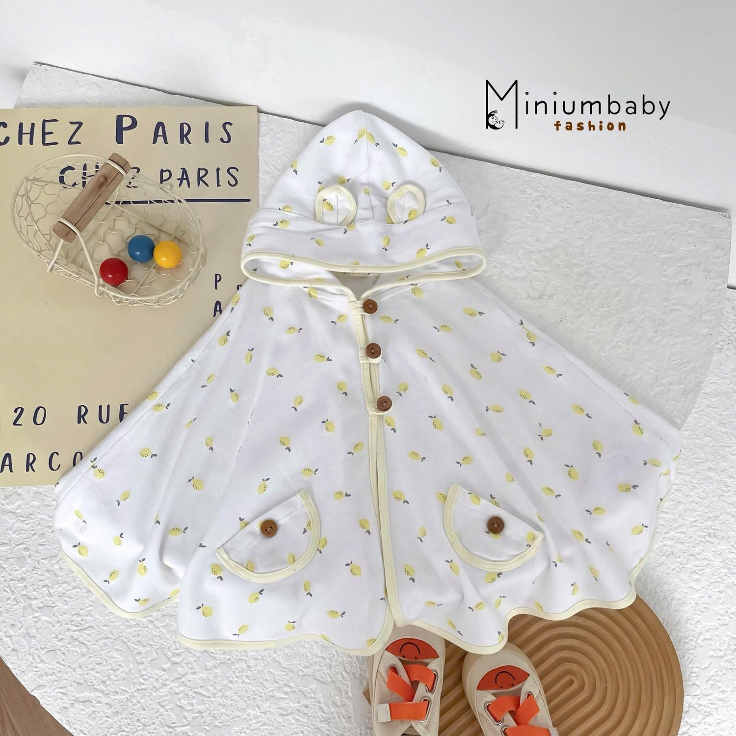 ACCD1- áo choàng cánh dơi cho bé chanh nền trắng