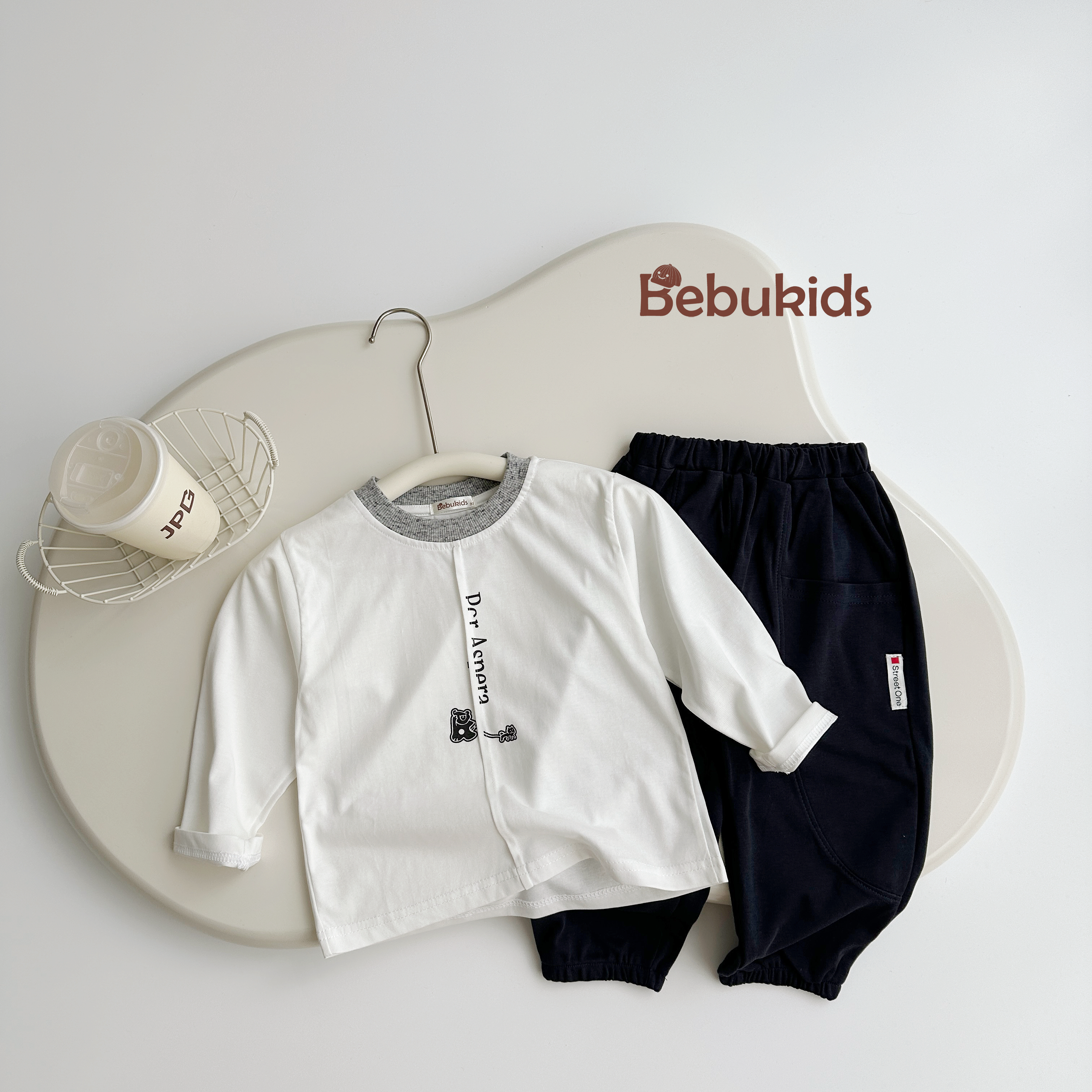 SB2016- bộ dài tay in gấu chữ dọc phối cổ