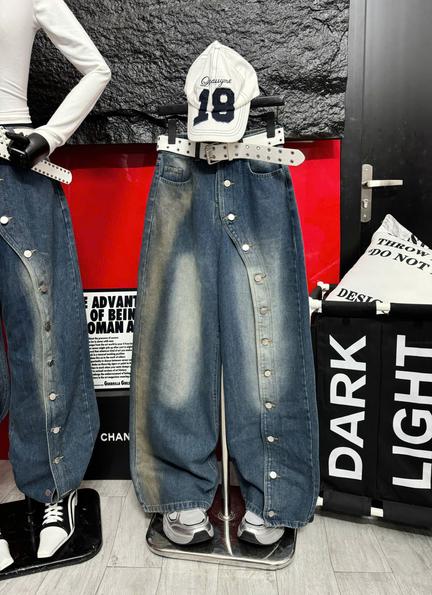 Product image - Quần Jean Xuông Mix Khuy Sườn