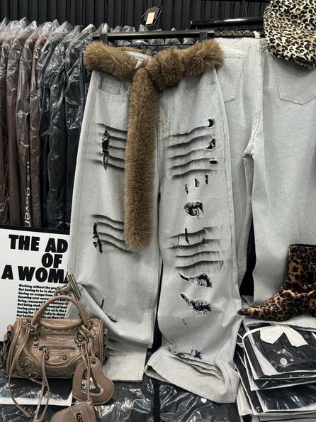 Product image - Quần rách trắng