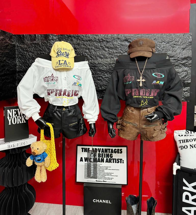 Product image - áo trễ vai crt dáng xuông