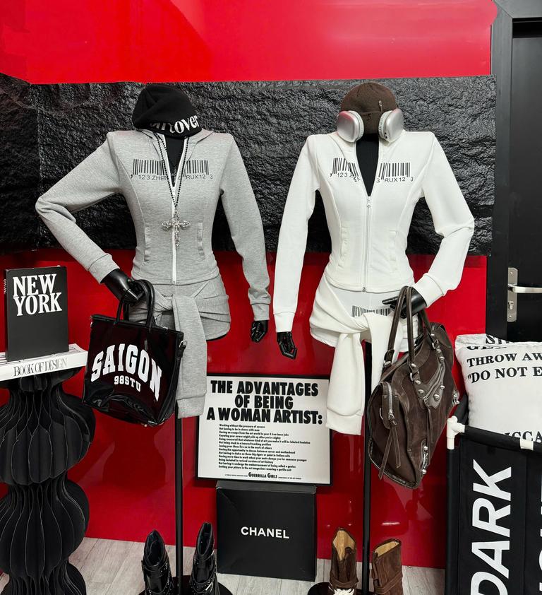 Product image - set nỉ áo mũ + quần buộc nơ cách điệu