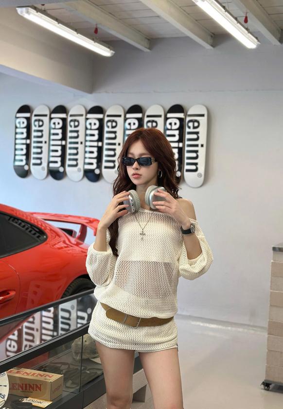 Product image - Áo Len Lưới lệch VAi