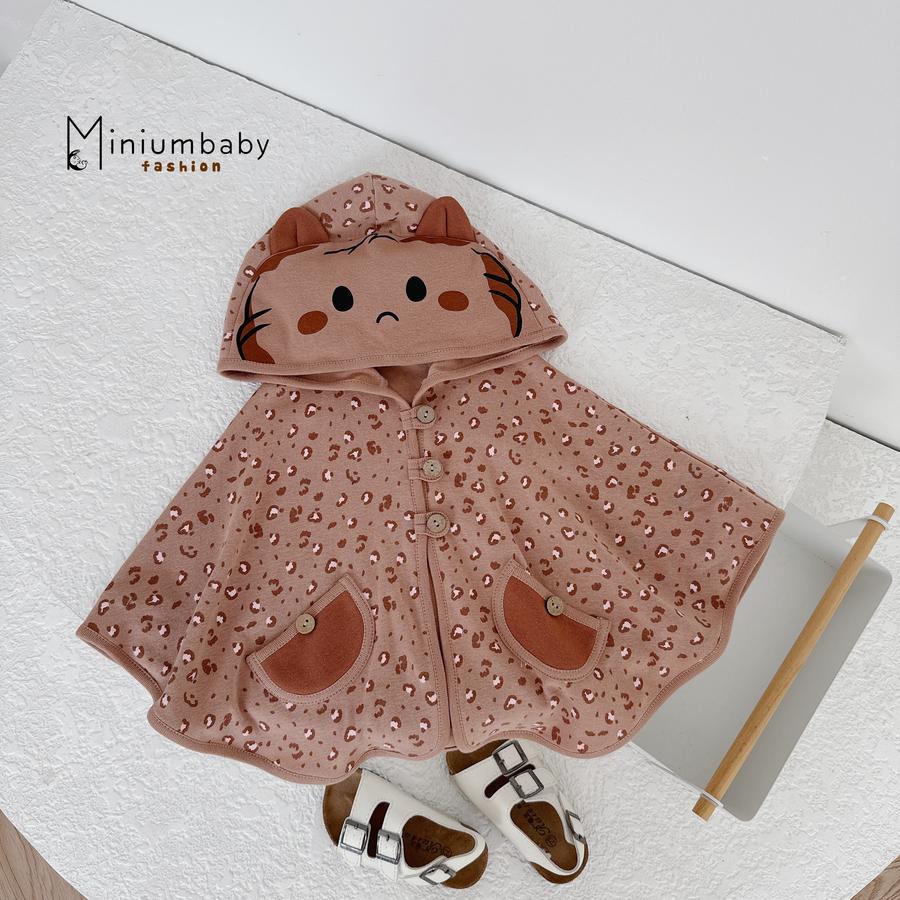 ACCD2- áo choàng mẫu mới báo đỏ