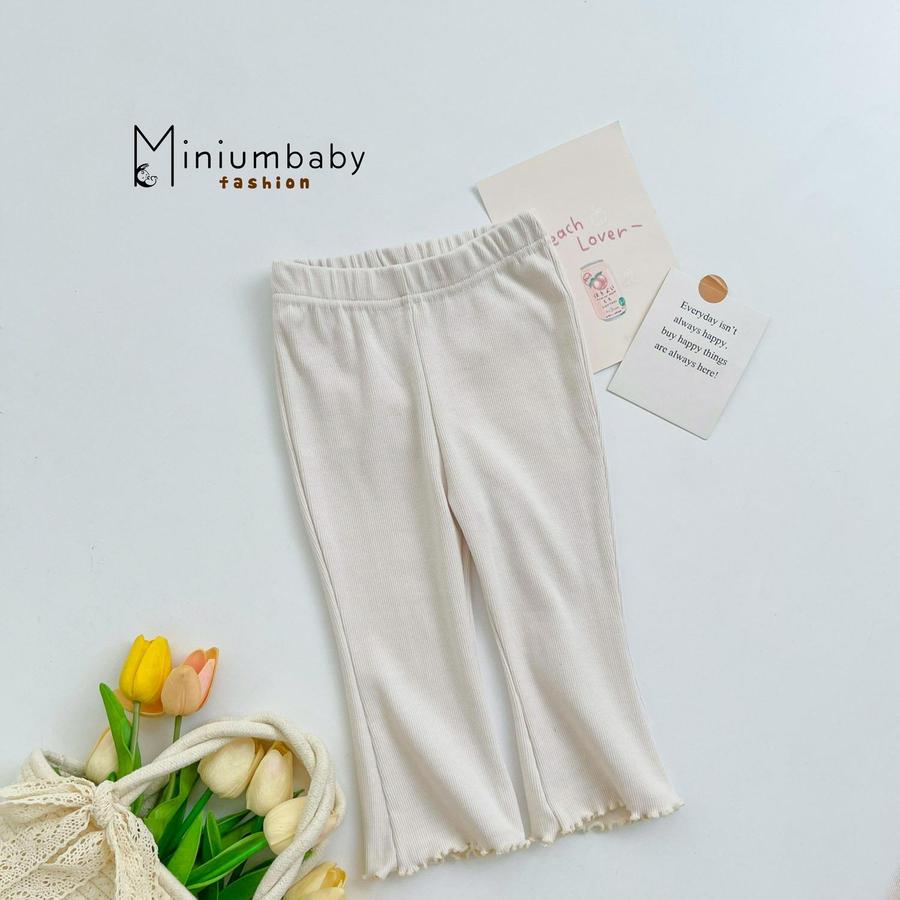 QD1650- quần dài trơn bé gái bèo gấu be1