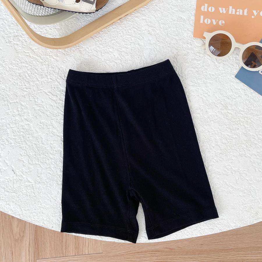 QC1555-quần đùi legging bé gái đen