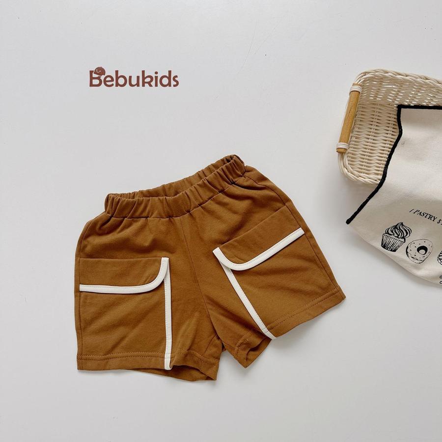 QC2301- quần đùi viền túi bé trai nâu