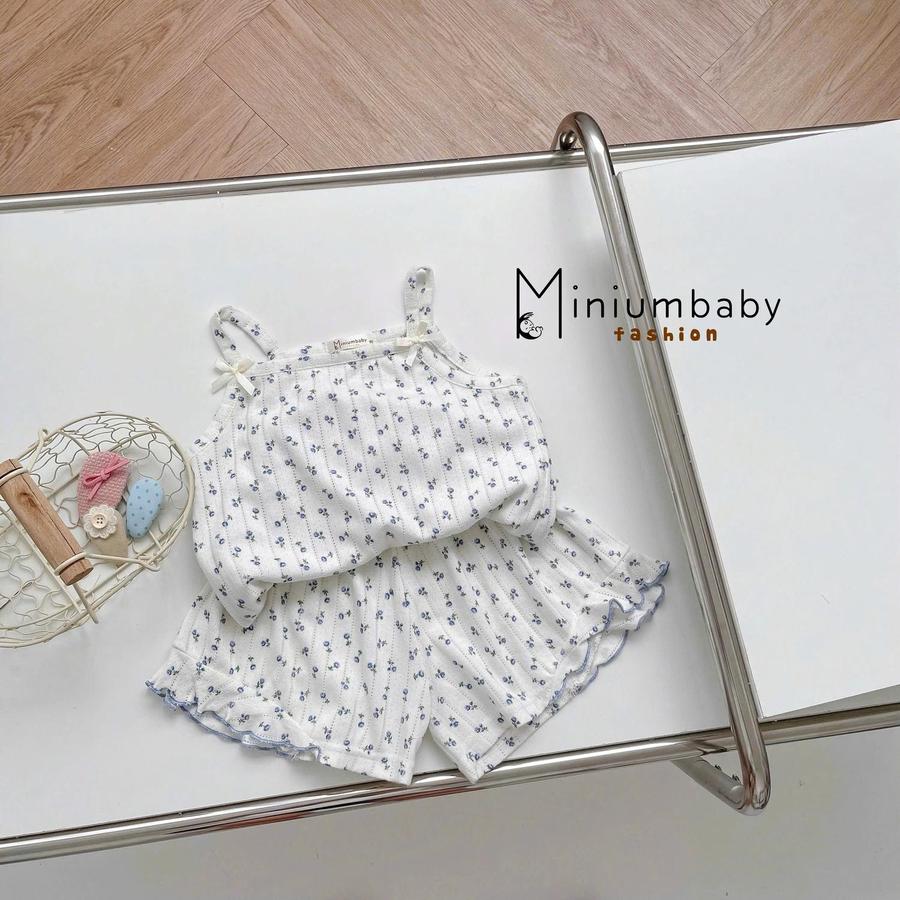 SB2405- bộ hai dây bé gái họa tiết đính nơ hoa xanh