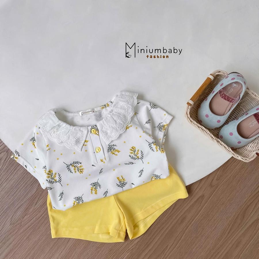 SB2339- bộ cộc tay cổ zen bé gái hoa vàng