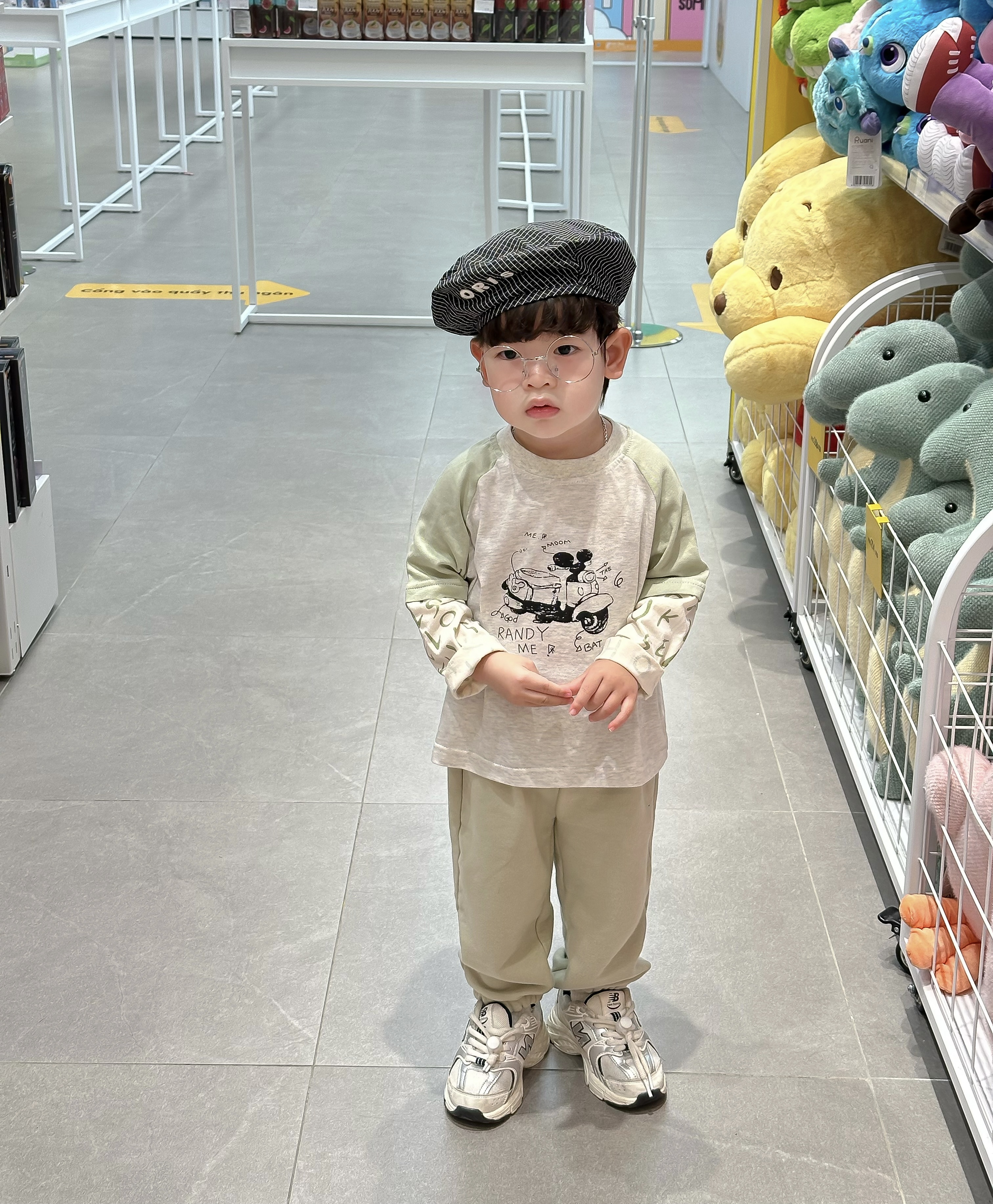 Bộ dài tay bé trai in xe máy phối vai quần màu trơn, tay in chữ