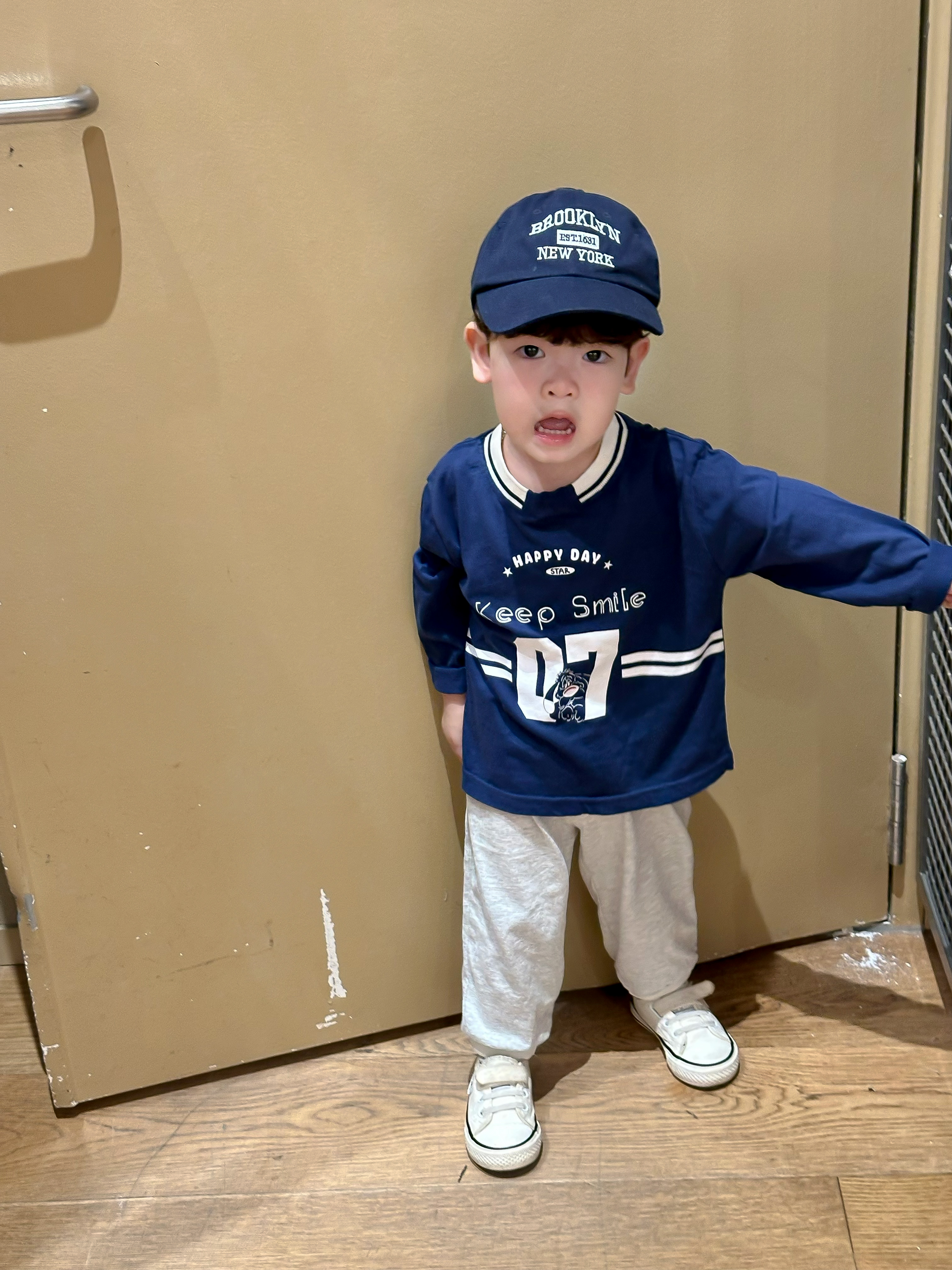 Bộ dài tay bé trai in keep smile, 07