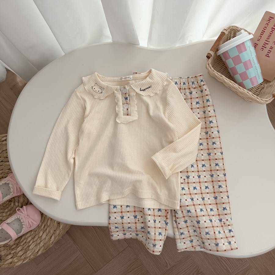 SB2539- Bộ dài tay cổ bèo in mèo happiness, nẹp phối bèo