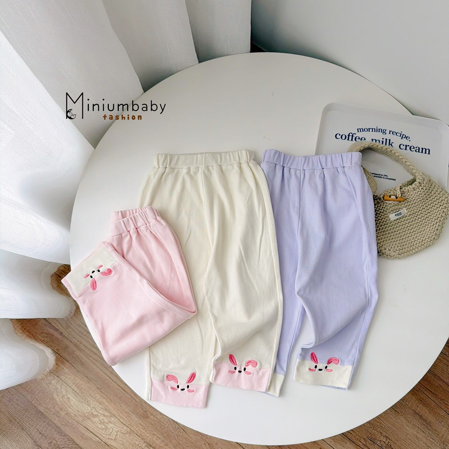 QD2567- quần dài bé gái in thỏ