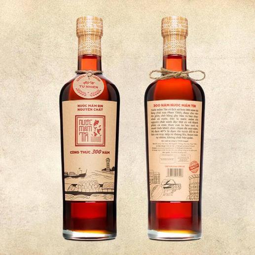 Product image - Cặp 2 Chai - Nước Mắm Tĩn Nhãn Đỏ Độ Đạm 40N Chai Thủy Tinh 500ml