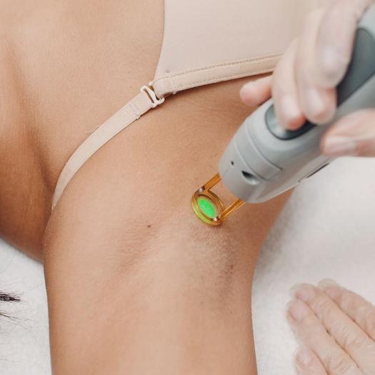 Product image - Éclat au Laser (Laser & Light Therapy) Hair removal