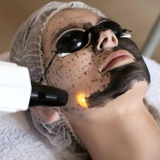 Product image - Éclat au Laser (Laser & Light Therapy) Hollywood Facial