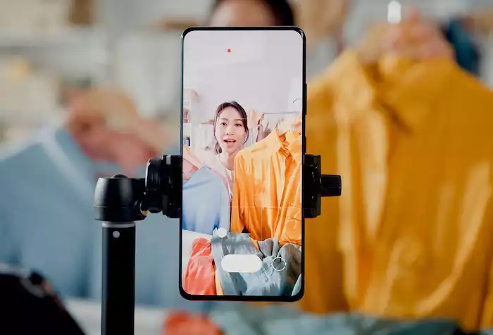 Messenger Live Commerce