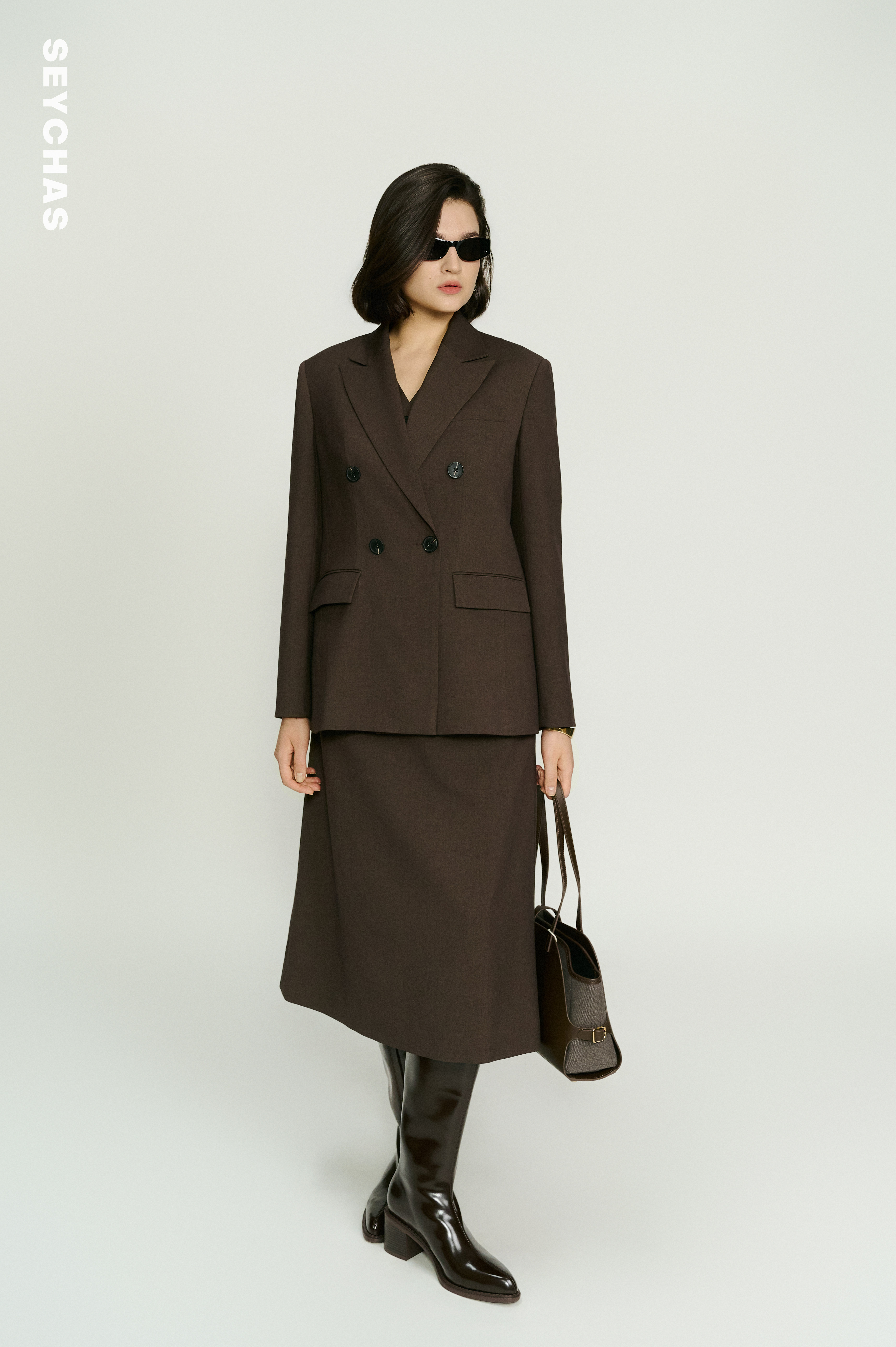 NADIA BLAZER — view 3