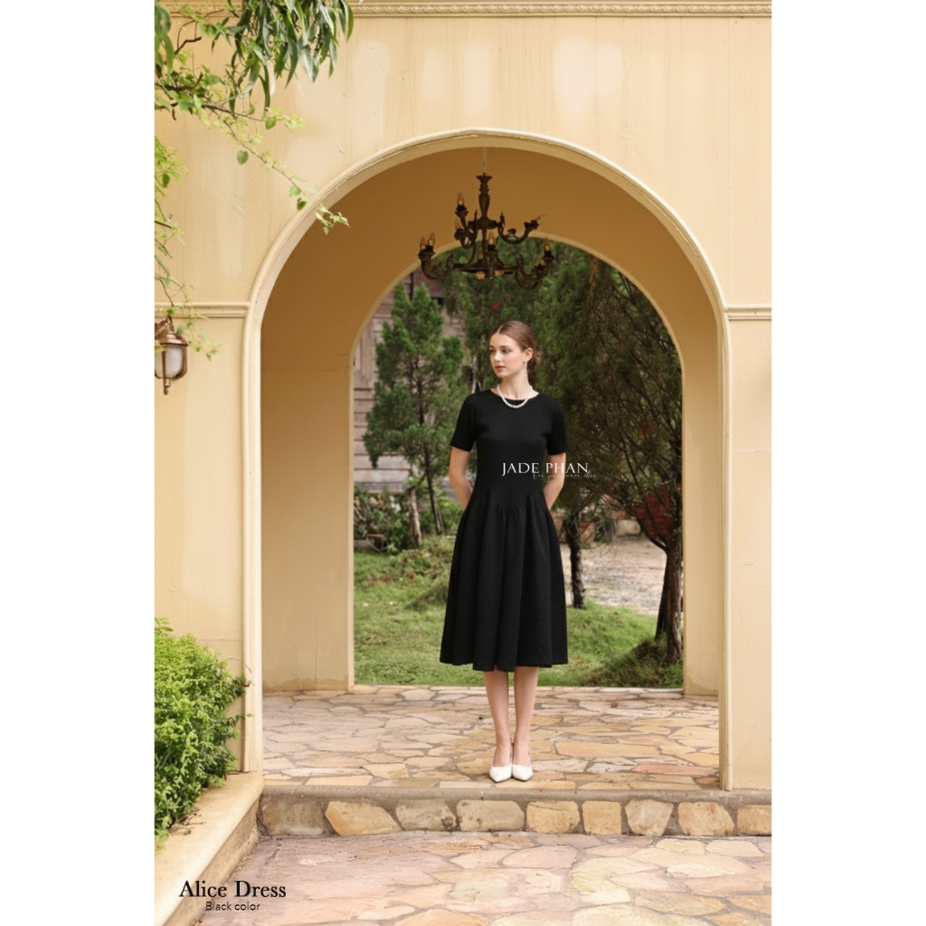 Váy Alice dập ly cao cấp JADEPHAN xếp ly lò xo thanh lịch