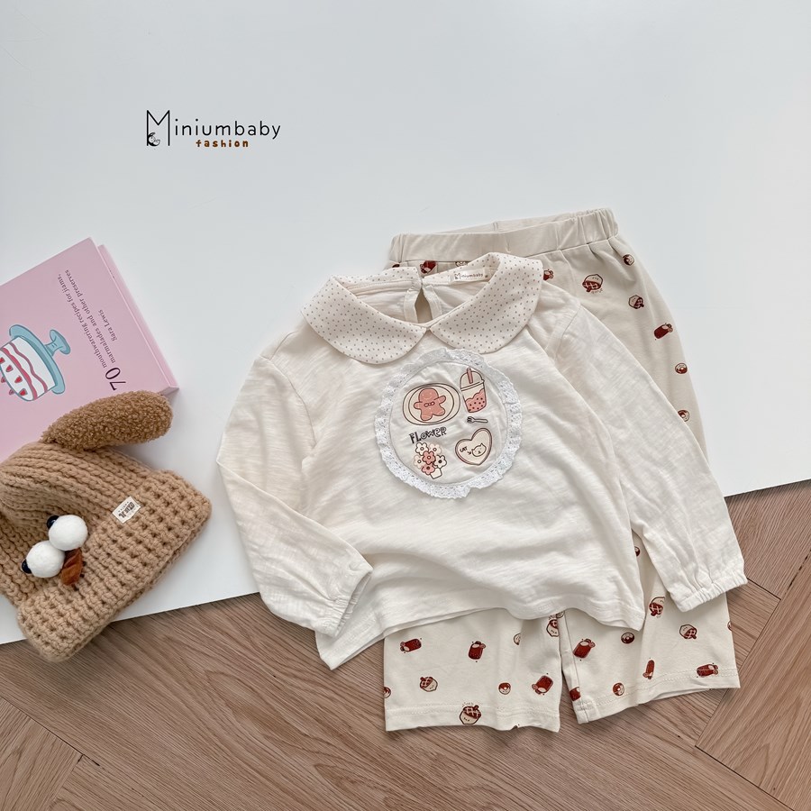 SB2412- bộ cổ sen dài tay bé gái bo tay, ren tròn quanh hình in gấu, hoa, tim, trà sữa quần quả thông