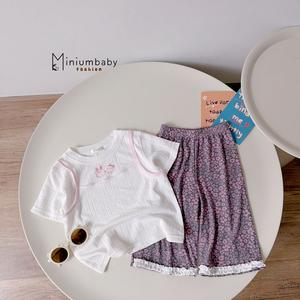 Bộ cộc quần lỡ bé gái không cổ