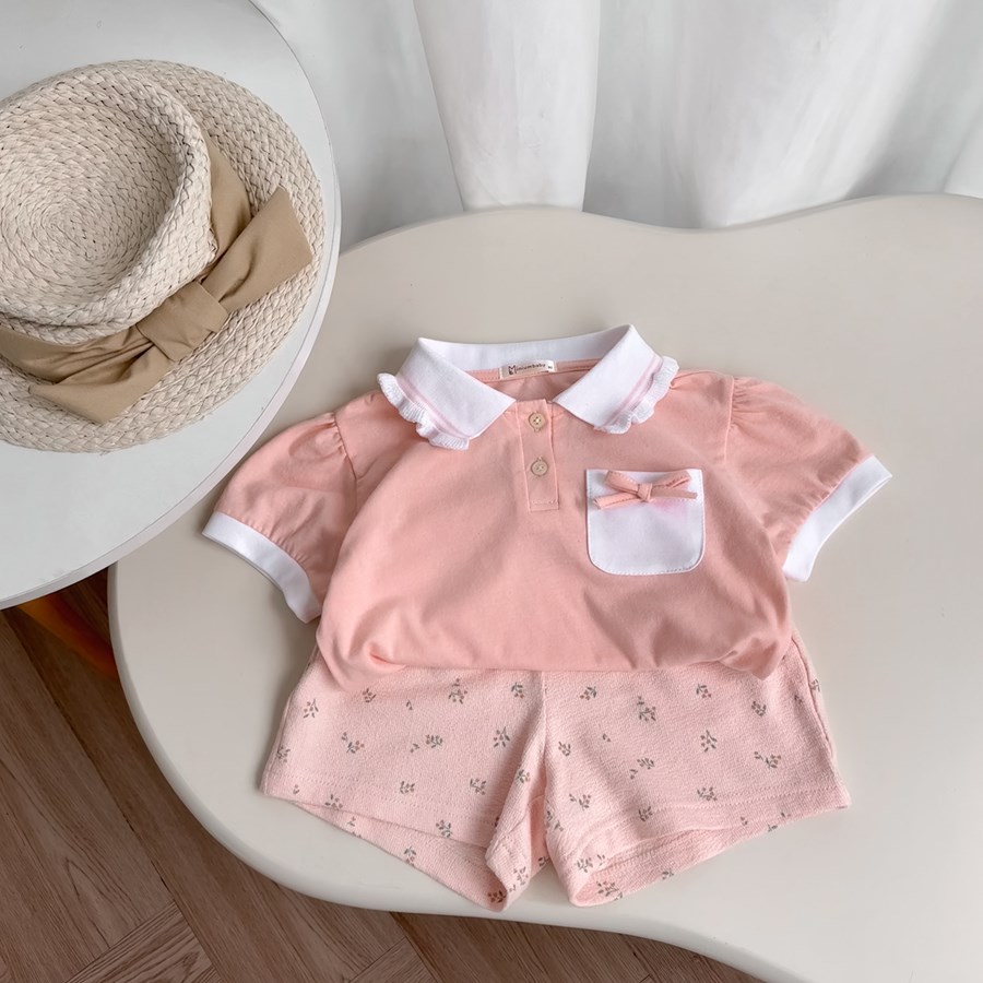 SB2304-bộ cộc cổ bèo túi ngực đính nơ áo hồng đậm