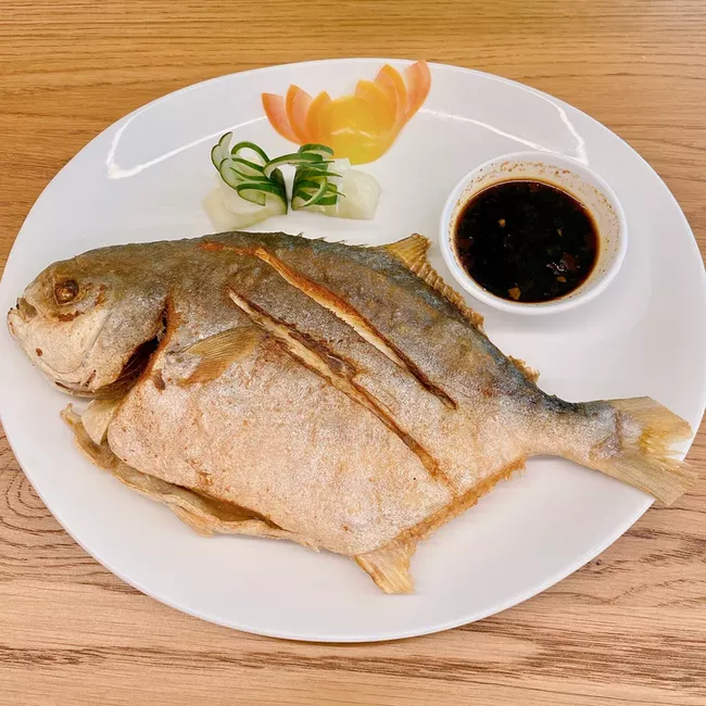 Product image - Fried Pampano