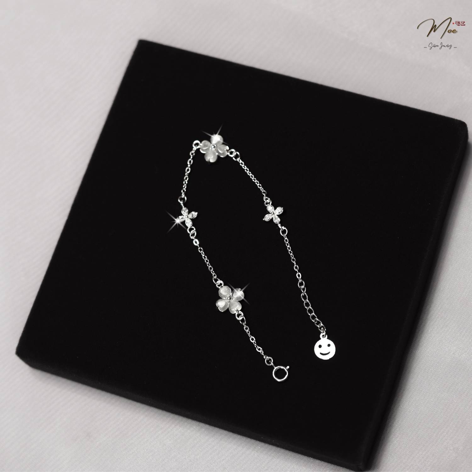 LT653 - Lắc tay cỏ 4 lá thạch anh hoa tiêu