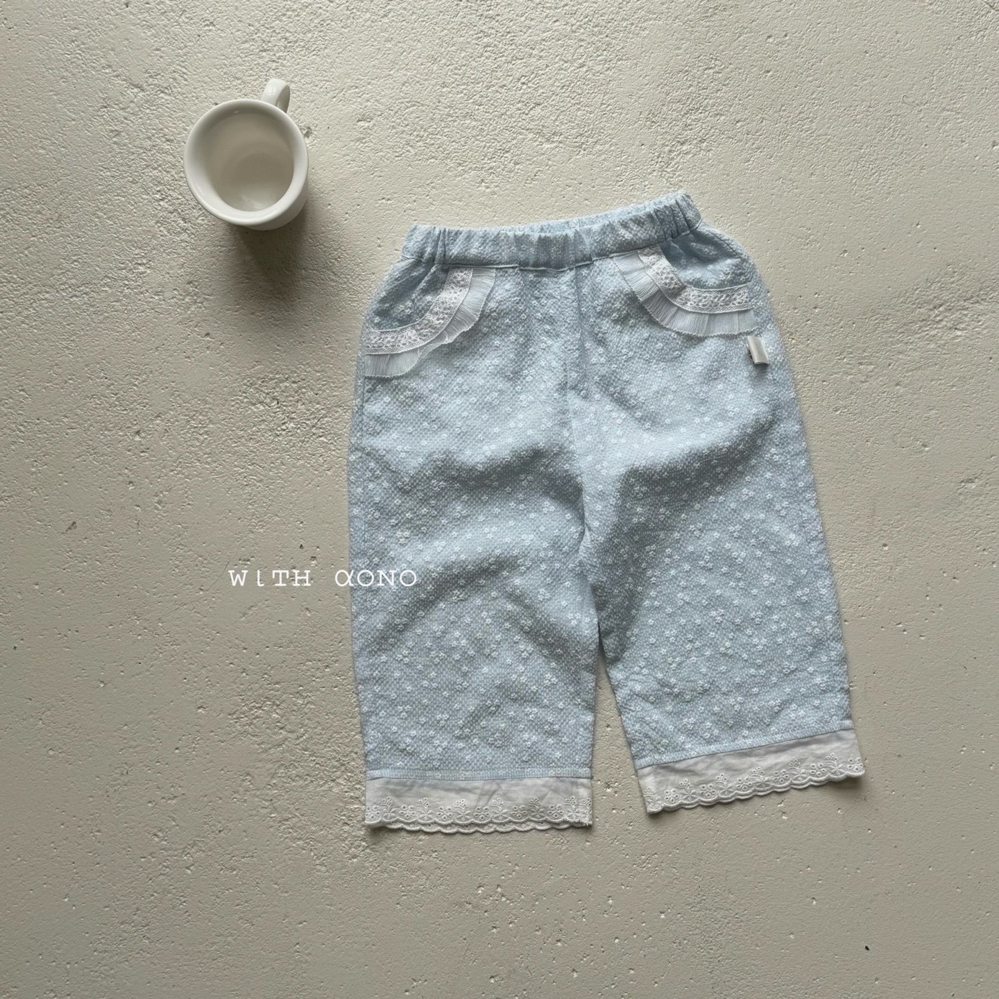 quần dài xanh hoa nhí AONO