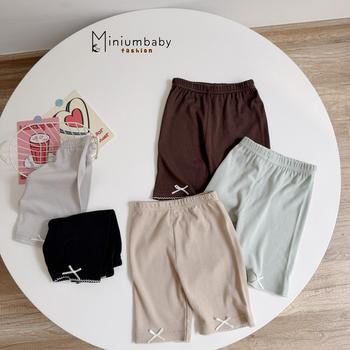 Quần đùi bé gái