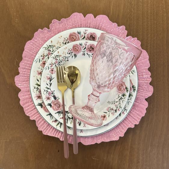 Product image - 6- Seater Pink Floral Set