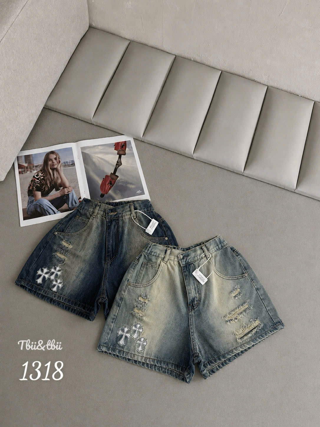 Quần short jean bigsize QSJ1318 hai màu xanh bụi và xanh đậm nhìn rõ form ống rộng